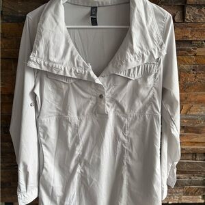 Mountain Hardwear Light Gray Striped Top